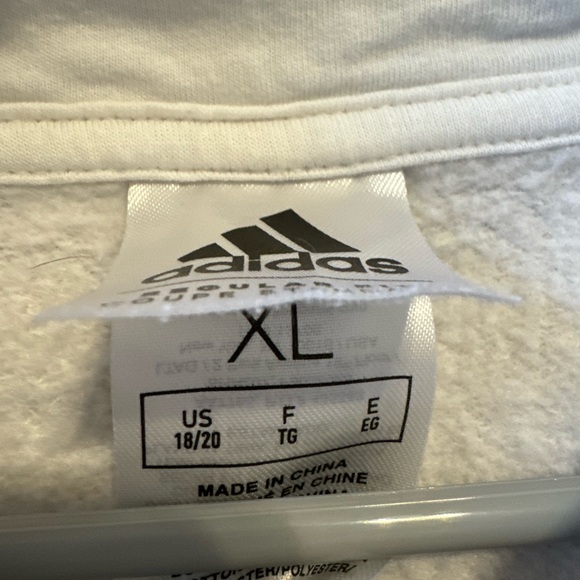 Adidas boys hoodie size XL - Picture 4 of 5